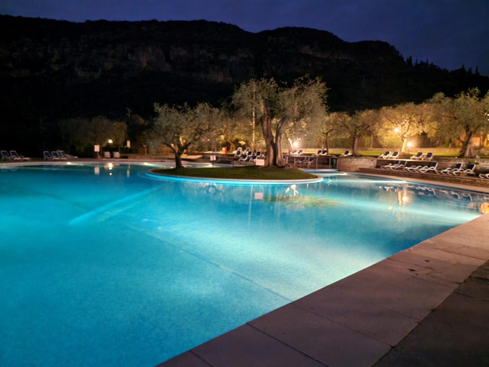 شقة Casa Alice Garda غارْدا المظهر الخارجي الصورة